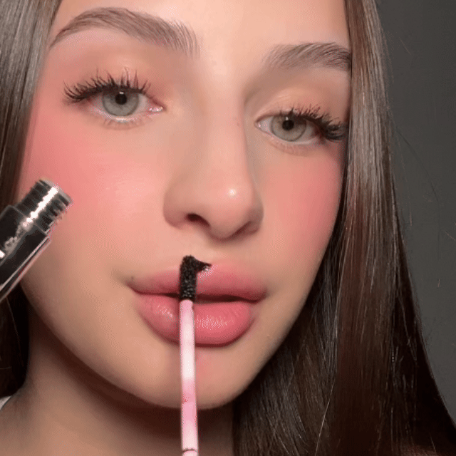 LipDefiner™ | Definición perfecta y volumen en segundos las 24h